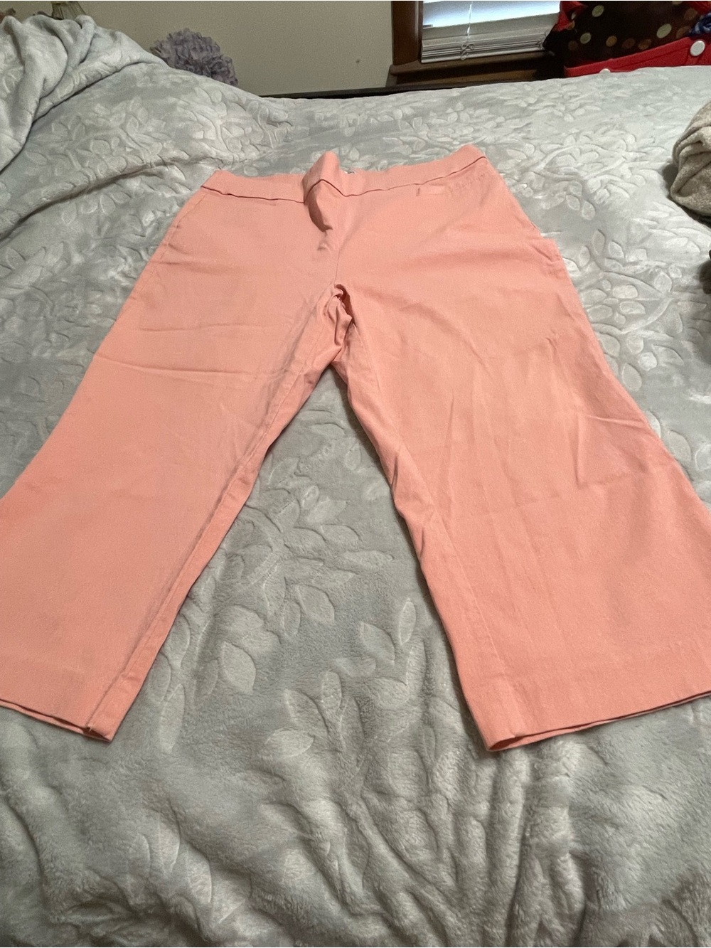 Women’s capris